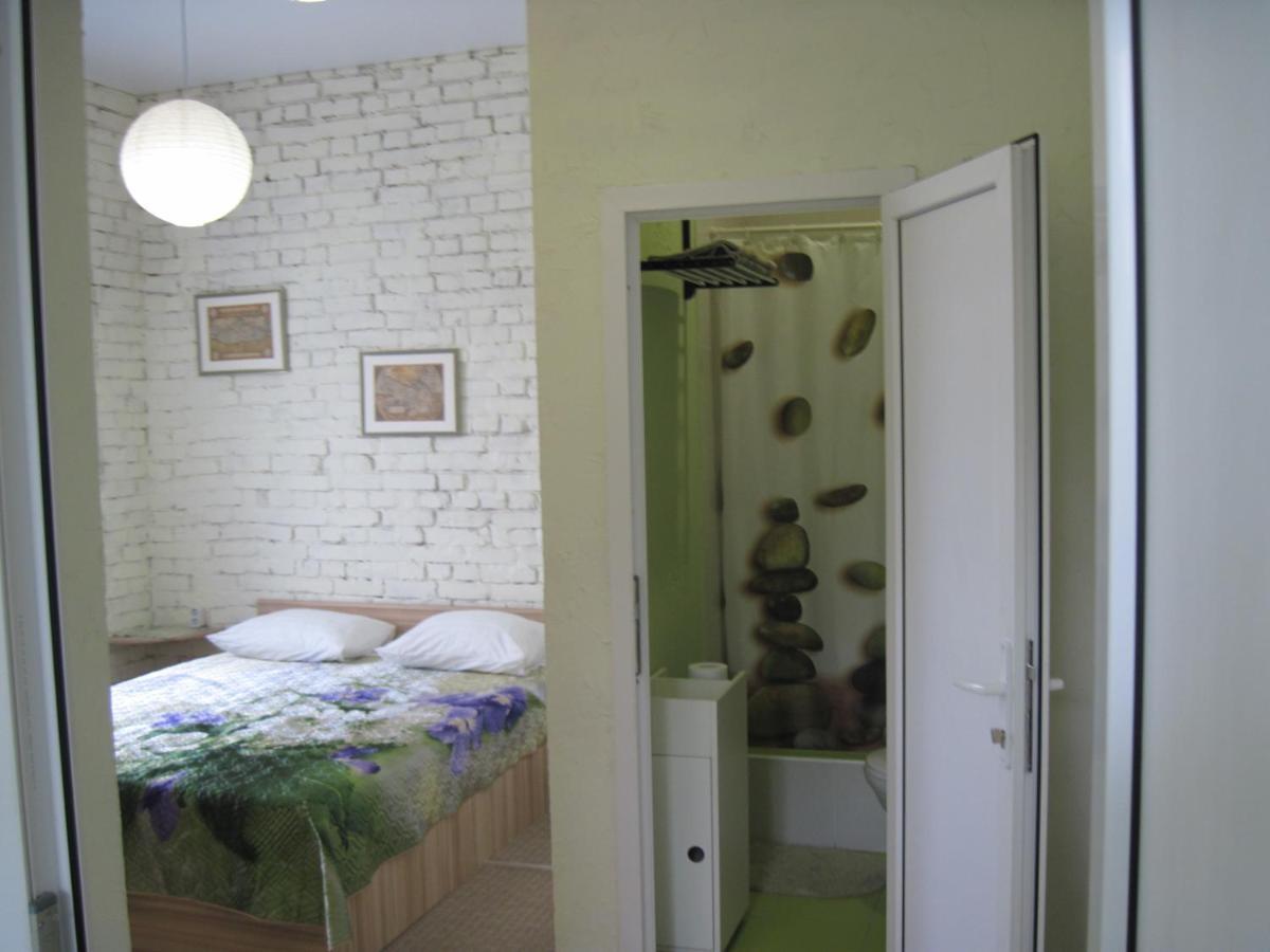 פיזונדה Guest House Inkit מראה חיצוני תמונה